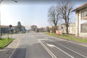 Impianto di rilevazione fissa delle infrazioni semaforiche all’incrocio tra la SP ex SS11 Ovest Padana Superiore (via De Medici) e la SP117 (via Bottego): dal 23 novembre sarà in funzione per tutta la giornata