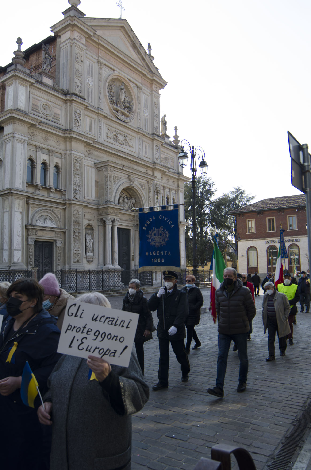 marcia per la pace magenta (20)