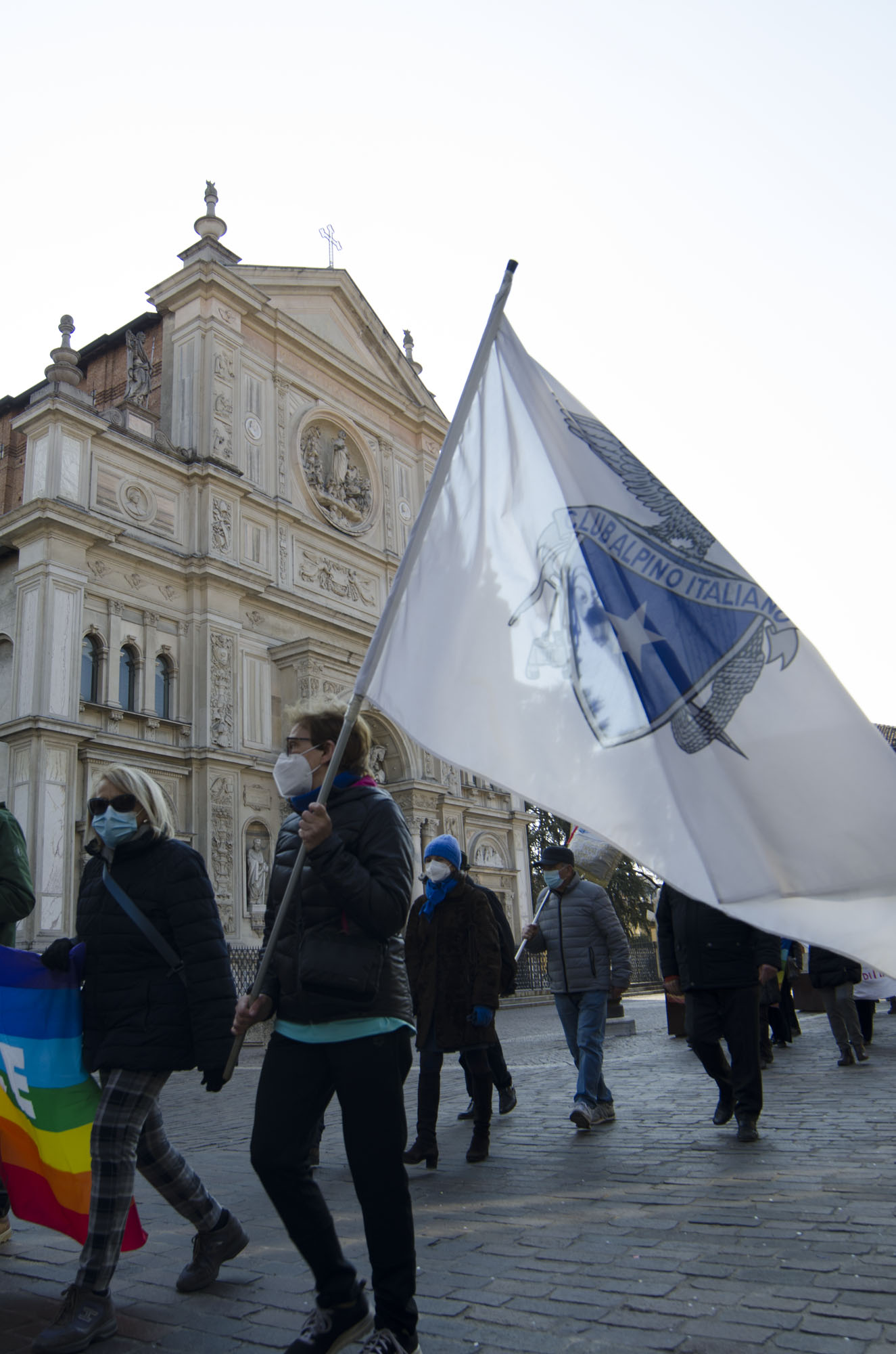 marcia per la pace magenta (26)